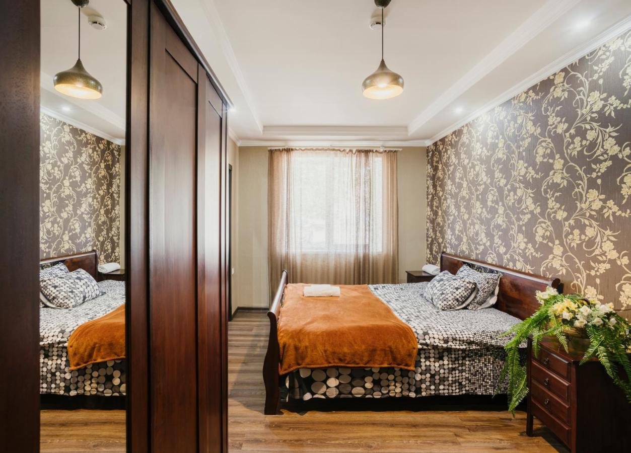 Marcos Hotel Tbilisi Buitenkant foto