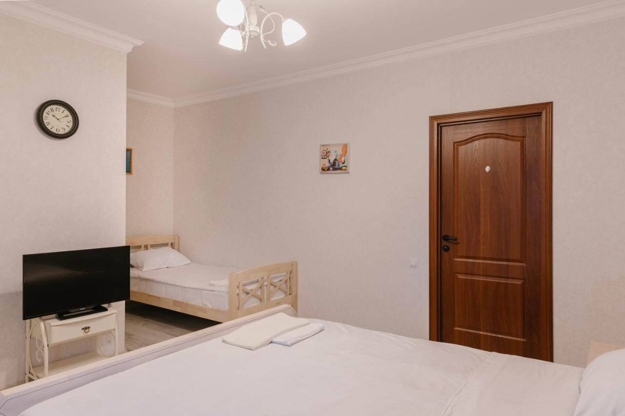 Marcos Hotel Tbilisi Buitenkant foto