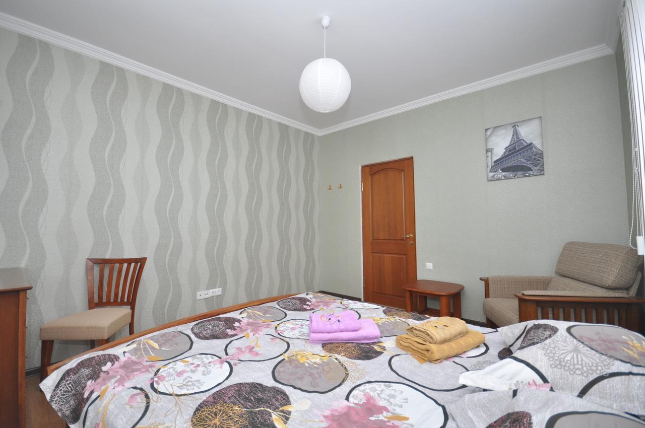 Marcos Hotel Tbilisi Buitenkant foto